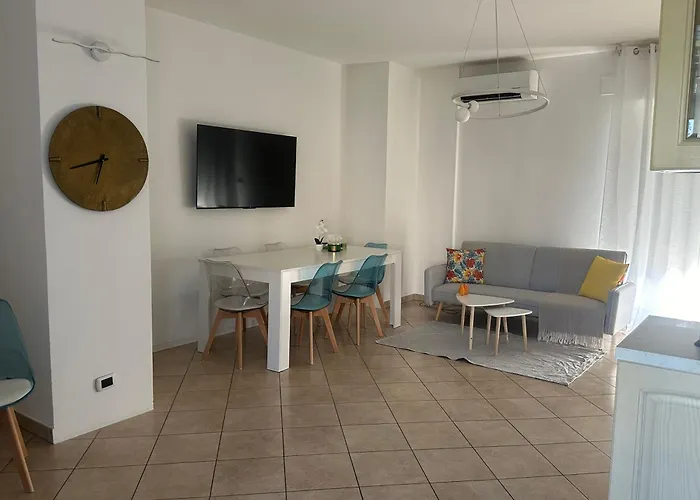 La Mia Casa Al Mare アパート